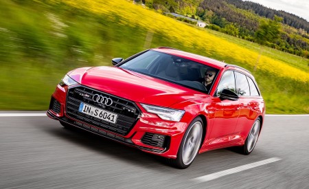 2020 Audi S6 Avant TDI (Color: Tango Red) Front Three-Quarter Wallpapers  450x275 (2)