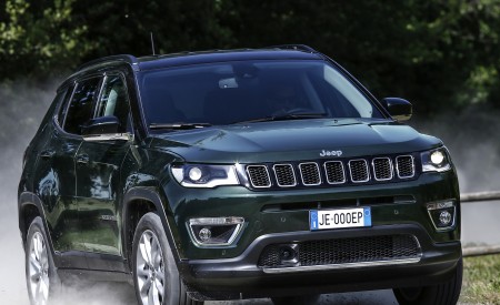 2020 Jeep Compass (Euro-Spec) Front Wallpapers 450x275 (8)