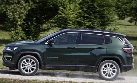 2020 Jeep Compass (Euro-Spec) Side Wallpapers 450x275 (11)