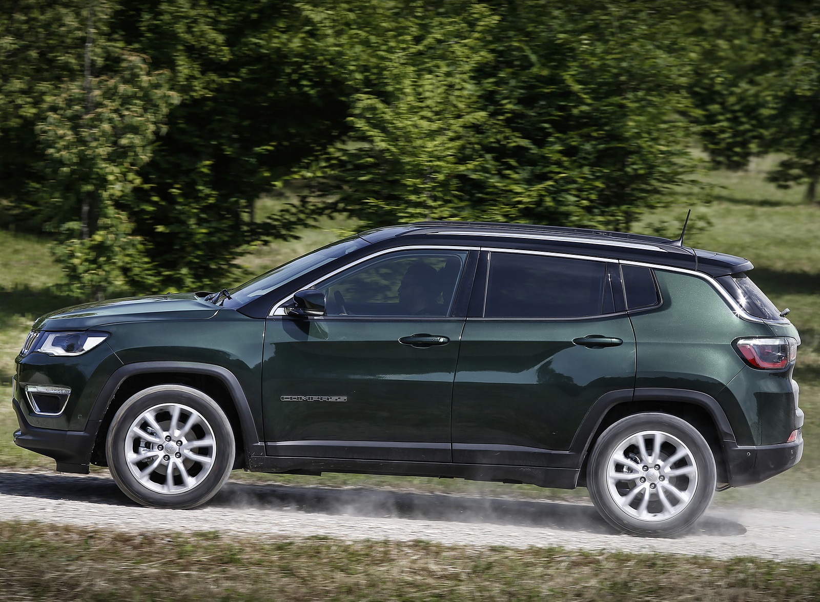 2020 Jeep Compass (Euro-Spec) Side Wallpapers (11)