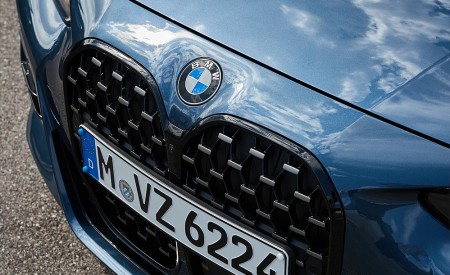 2021 BMW 4 Series Coupe M Carbon Exterior Package Detail Wallpapers 450x275 (39)