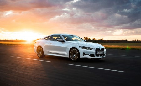 2021 BMW 430i Coupe Front Three-Quarter Wallpapers 450x275 (2)