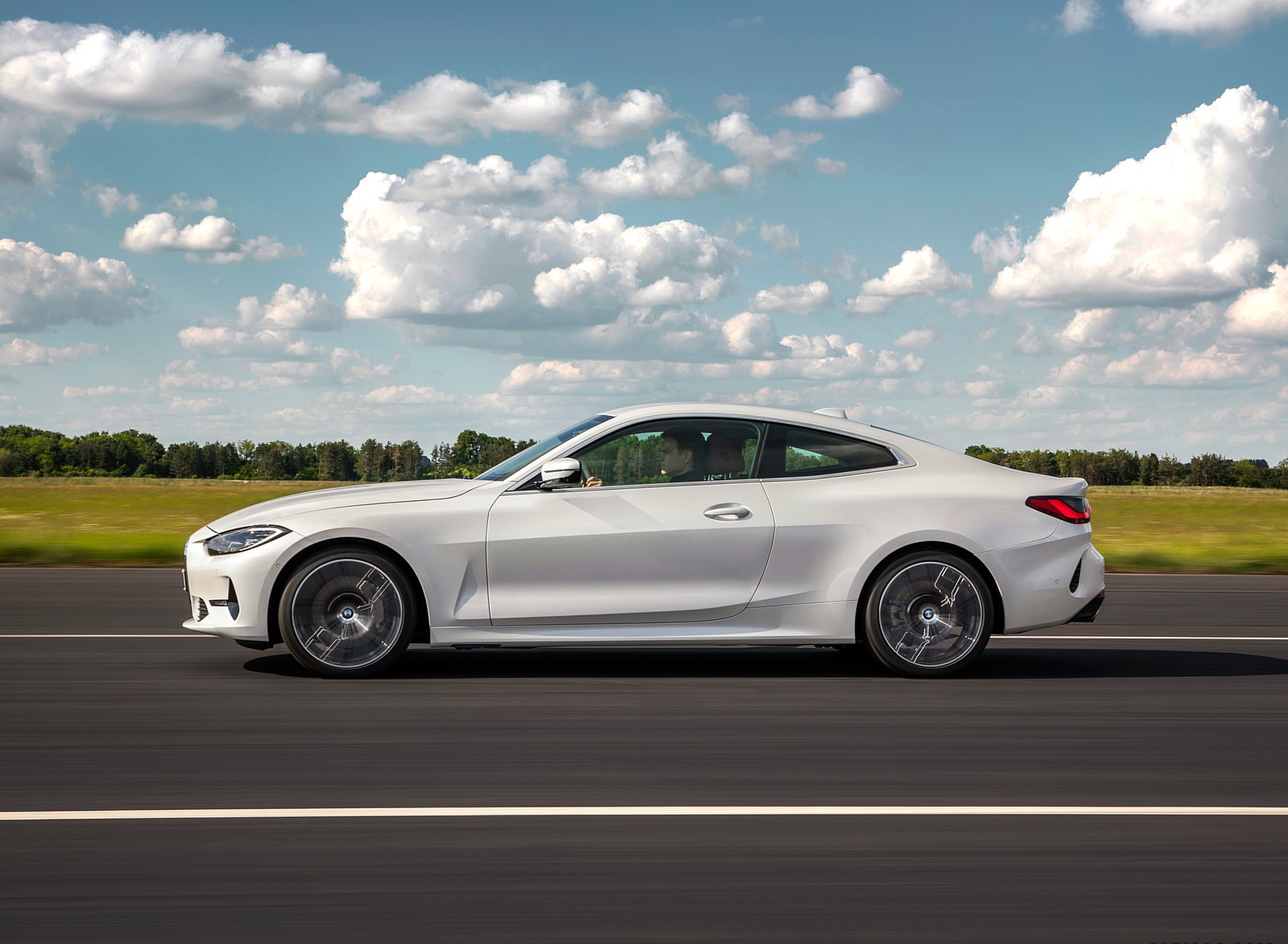 2021 BMW 430i Coupe Side Wallpapers (12)