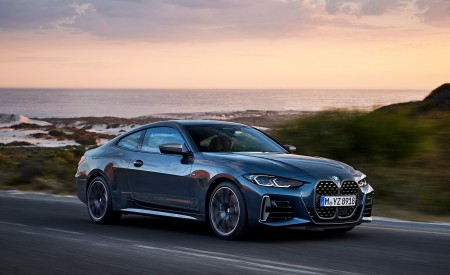 2021 BMW M440i xDrive Coupe Front Three-Quarter Wallpapers 450x275 (37)
