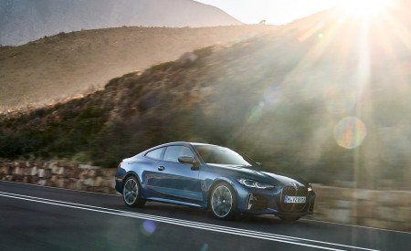 2021 BMW M440i xDrive Coupe Front Three-Quarter Wallpapers 450x275 (25)