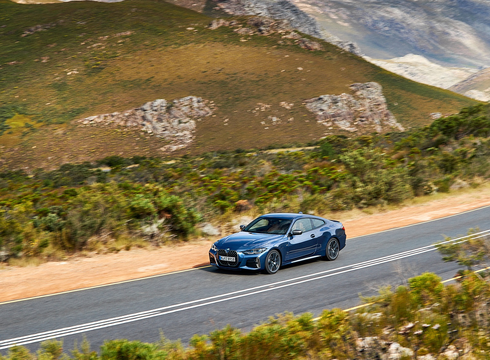 2021 BMW M440i xDrive Coupe Front Three-Quarter Wallpapers (14)