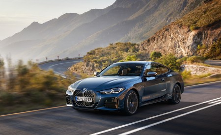 2021 BMW M440i xDrive Coupe Front Three-Quarter Wallpapers 450x275 (2)