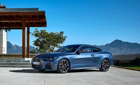 2021 BMW M440i xDrive Coupe Front Wallpapers 450x275 (59)