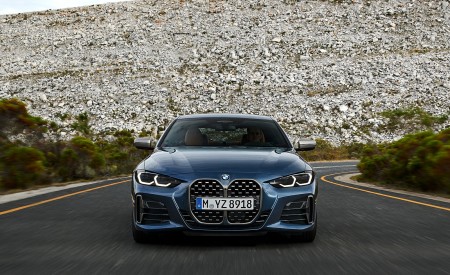 2021 BMW M440i xDrive Coupe Front Wallpapers 450x275 (41)