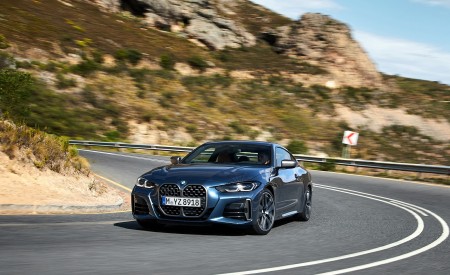 2021 BMW M440i xDrive Coupe Front Wallpapers 450x275 (17)