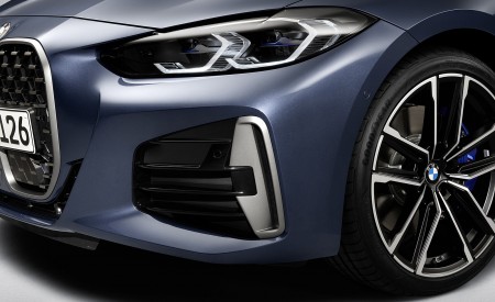 2021 BMW M440i xDrive Coupe Headlight Wallpapers 450x275 (79)