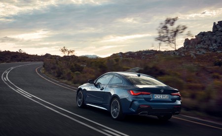 2021 BMW M440i xDrive Coupe Rear Three-Quarter Wallpapers 450x275 (33)