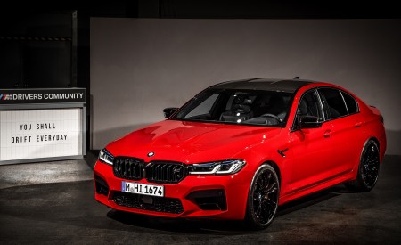 2021 BMW M5 Competition Front Three-Quarter Wallpapers 450x275 (23)