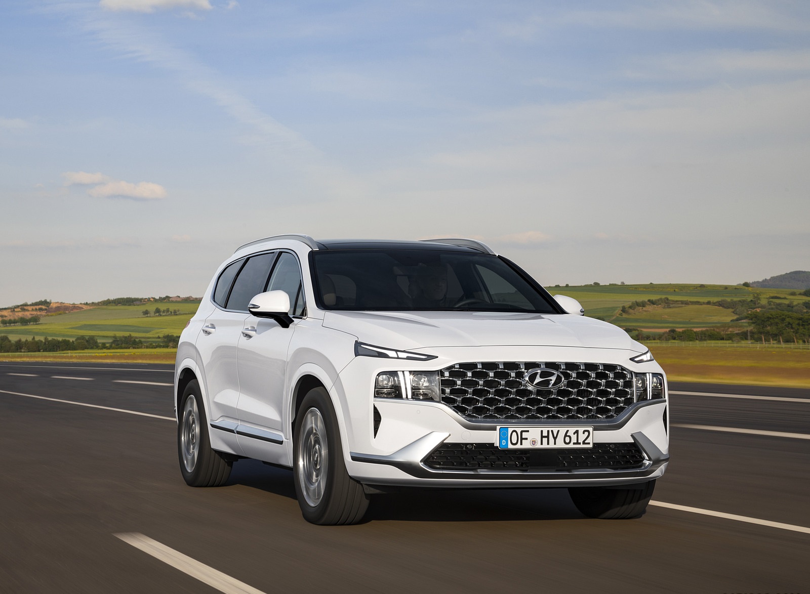 2021 Hyundai Santa Fe Front Three-Quarter Wallpapers (2)