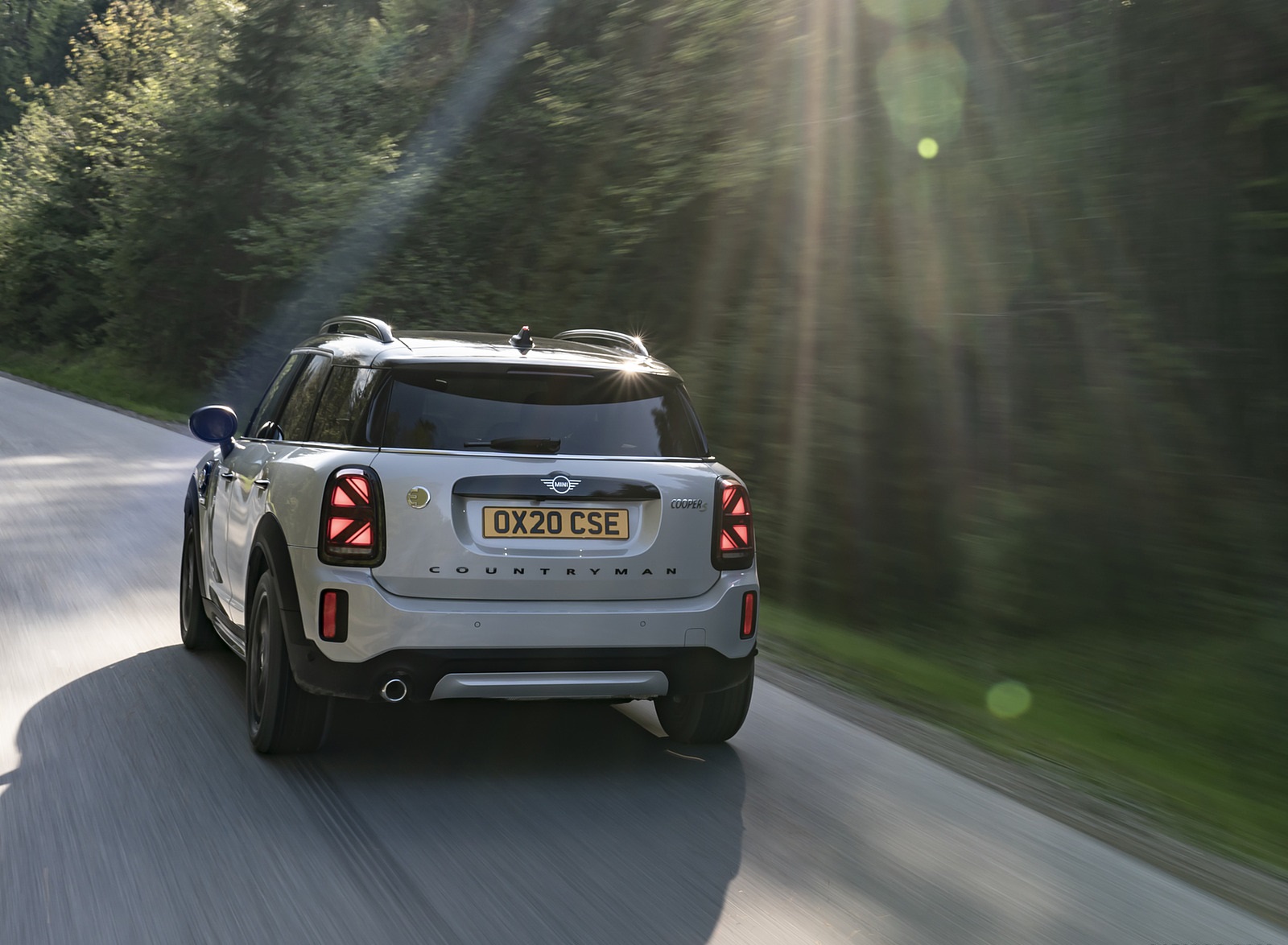 2021 MINI Countryman SE ALL4 Plug-In Hybrid Rear Wallpapers (12)