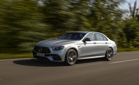 2021 Mercedes-AMG E 63 S 4MATIC+ (Color: High-Tech Silver Metallic) Front Three-Quarter Wallpapers 450x275 (8)