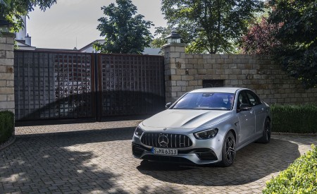 2021 Mercedes-AMG E 63 S 4MATIC+ (Color: High-Tech Silver Metallic) Front Wallpapers 450x275 (33)
