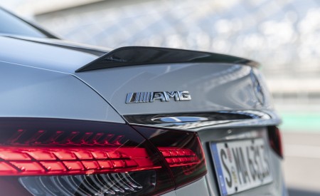 2021 Mercedes-AMG E 63 S 4MATIC+ (Color: High-Tech Silver Metallic) Tail Light Wallpapers 450x275 (46)