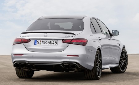 2021 Mercedes-AMG E 63 S (Color: Hightech Silver Metallic) Rear Wallpapers 450x275 (89)