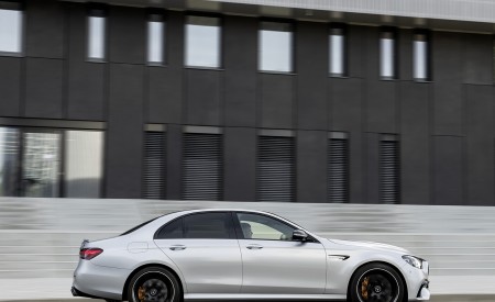 2021 Mercedes-AMG E 63 S (Color: Hightech Silver Metallic) Side Wallpapers 450x275 (79)