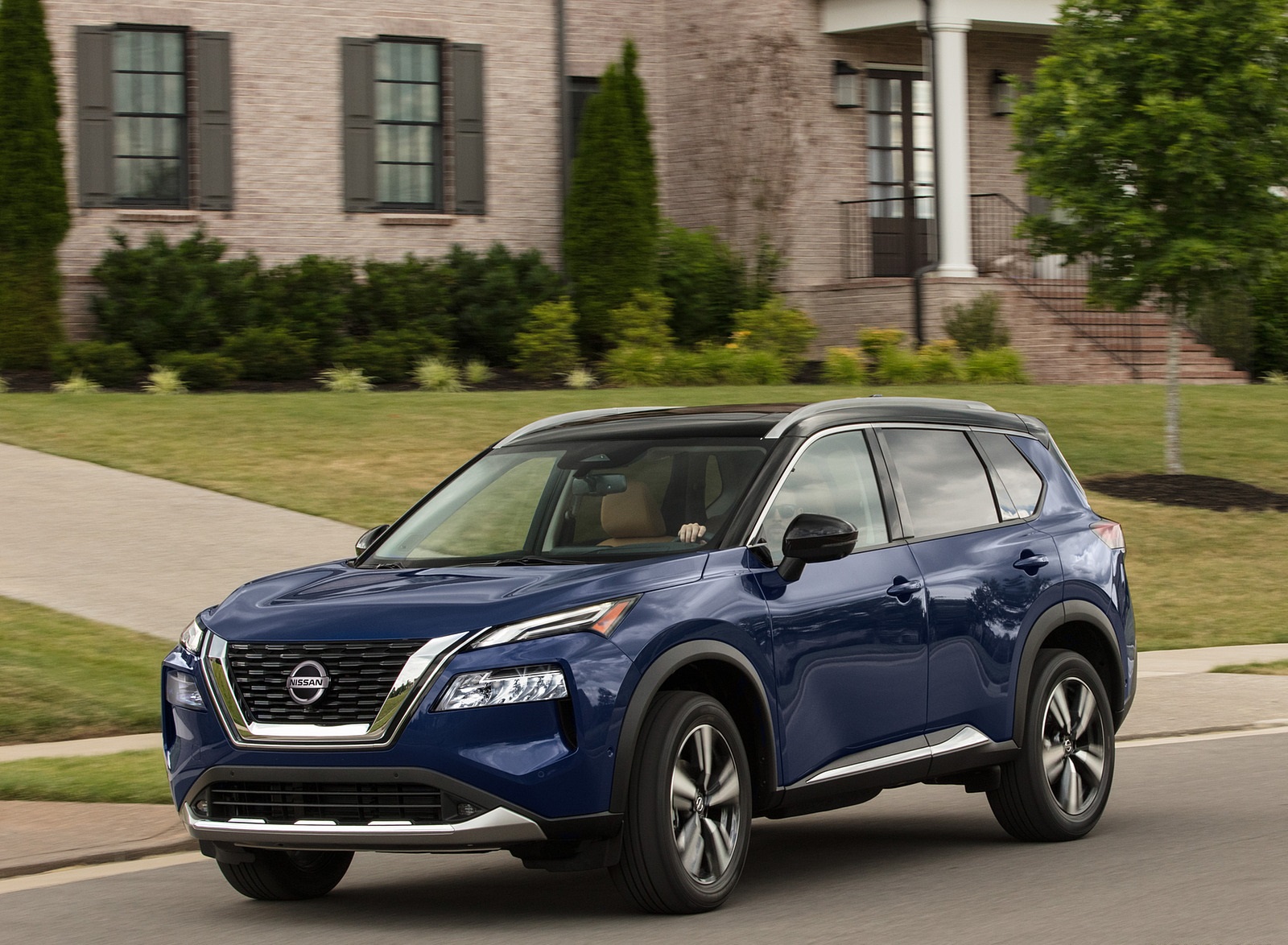 2021 Nissan Rogue Front Three-Quarter Wallpapers (8)