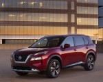 2021 Nissan Rogue Platinum AWD Front Three-Quarter Wallpapers 150x120 (30)