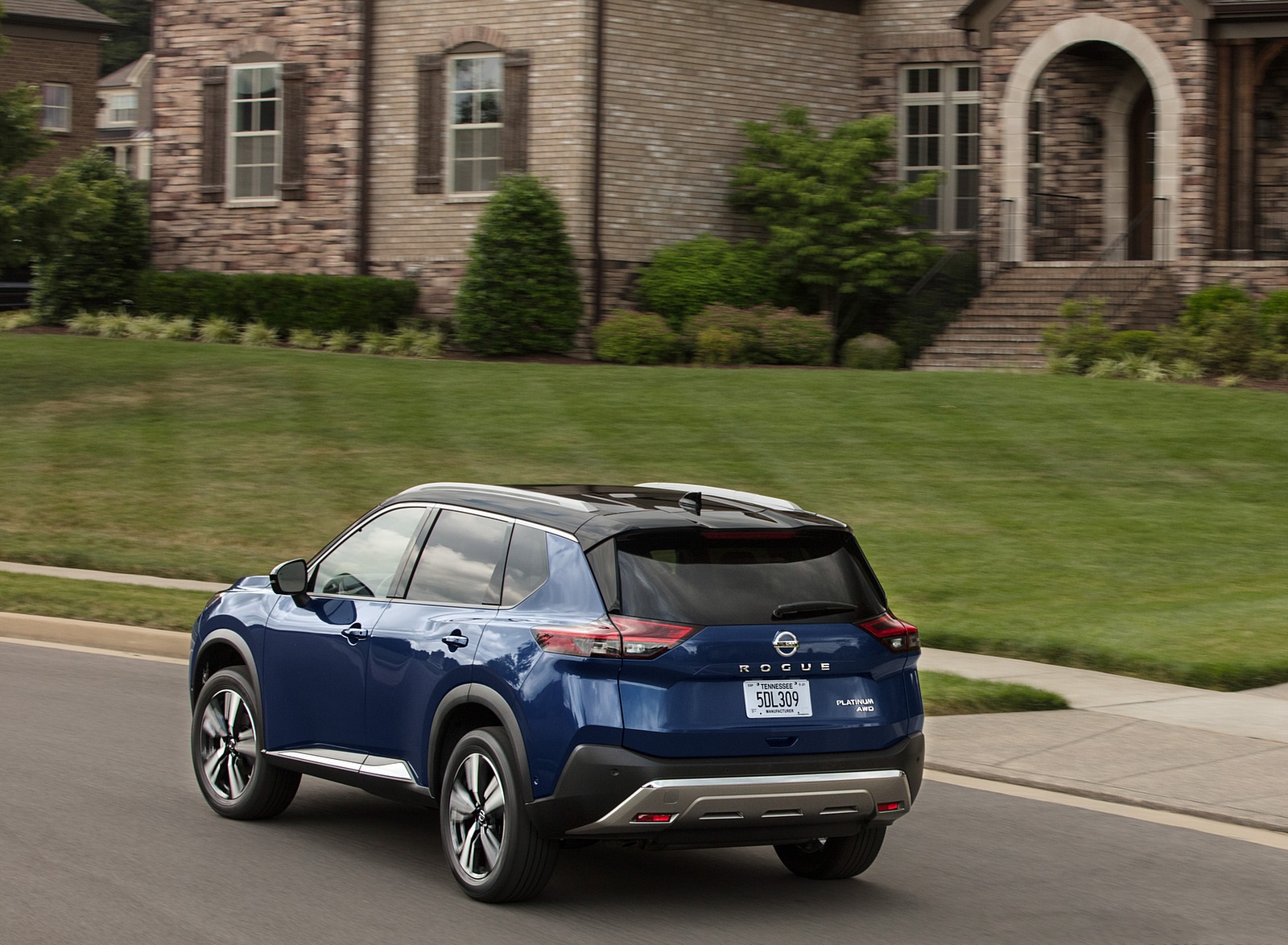 2021 Nissan Rogue Rear Three-Quarter Wallpapers (9)