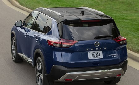 2021 Nissan Rogue Rear Three-Quarter Wallpapers 450x275 (6)