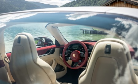 2021 Porsche 911 Targa 4S Heritage Design Edition (Color: Cherry Metallic) Detail Wallpapers 450x275 (60)