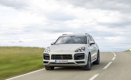 2021 Porsche Cayenne GTS (Color: Sechura Beige Metallic) Front Wallpapers 450x275 (35)