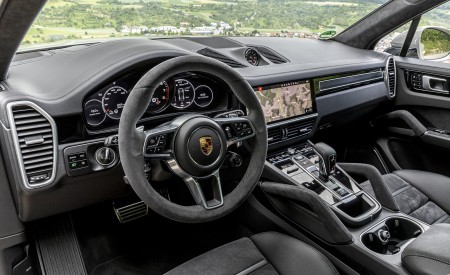 2021 Porsche Cayenne GTS (Color: Sechura Beige Metallic) Interior Wallpapers 450x275 (80)