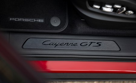 2021 Porsche Cayenne GTS Coupe (Color: Carmine Red) Door Sill Wallpapers 450x275 (42)
