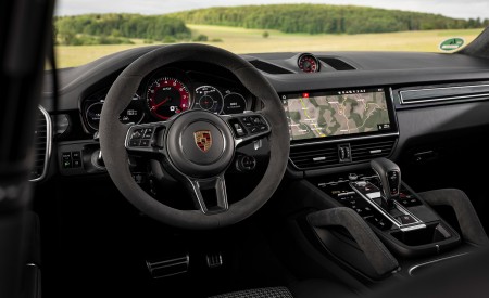 2021 Porsche Cayenne GTS Coupe (Color: Carmine Red) Interior Wallpapers 450x275 (52)