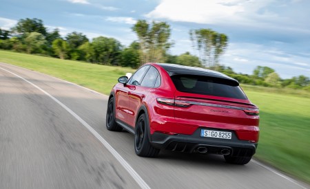 2021 Porsche Cayenne GTS Coupe (Color: Carmine Red) Rear Wallpapers 450x275 (19)