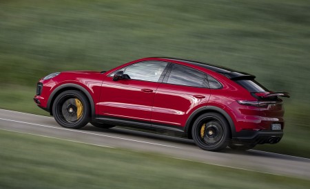 2021 Porsche Cayenne GTS Coupe (Color: Carmine Red) Side Wallpapers 450x275 (23)