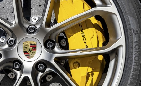 2021 Porsche Cayenne GTS Coupe (Color: Crayon) Brakes Wallpapers 450x275 (108)