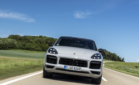 2021 Porsche Cayenne GTS Coupe (Color: Crayon) Front Wallpapers 450x275 (71)