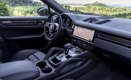 2021 Porsche Cayenne GTS Coupe (Color: Crayon) Interior Wallpapers 450x275 (116)