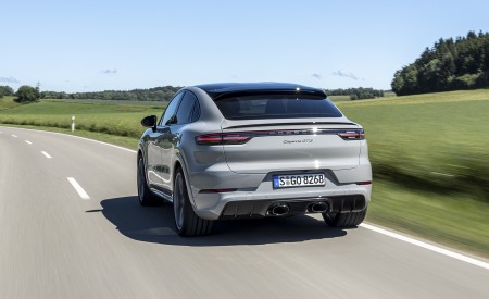 2021 Porsche Cayenne GTS Coupe (Color: Crayon) Rear Wallpapers 450x275 (64)
