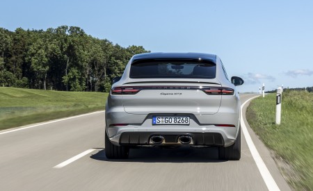 2021 Porsche Cayenne GTS Coupe (Color: Crayon) Rear Wallpapers 450x275 (66)
