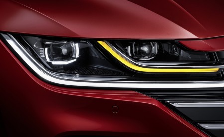 2021 Volkswagen Arteon R-Line Headlight Wallpapers 450x275 (15)