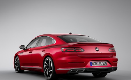 2021 Volkswagen Arteon R-Line Rear Three-Quarter Wallpapers 450x275 (11)