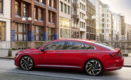 2021 Volkswagen Arteon R-Line Side Wallpapers 450x275 (8)