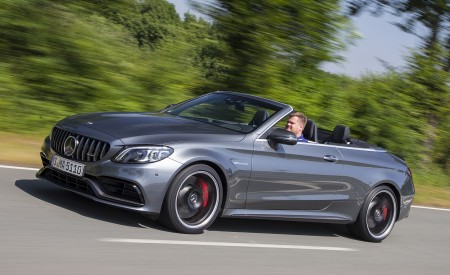2019 Mercedes-AMG C 63 S Cabrio Front Three-Quarter Wallpapers 450x275 (2)