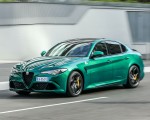 2020 Alfa Romeo Giulia Quadrifoglio Front Three-Quarter Wallpapers 150x120 (4)