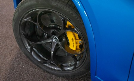 2020 Alfa Romeo Stelvio Quadrifoglio Brakes Wallpapers 450x275 (37)