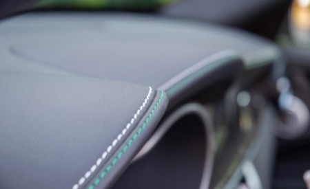 2020 Alfa Romeo Stelvio Quadrifoglio Interior Detail Wallpapers 450x275 (55)