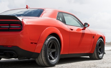2020 Dodge Challenger SRT Super Stock Detail Wallpapers 450x275 (25)