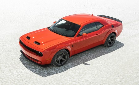 2020 Dodge Challenger SRT Super Stock Front Three-Quarter Wallpapers 450x275 (9)