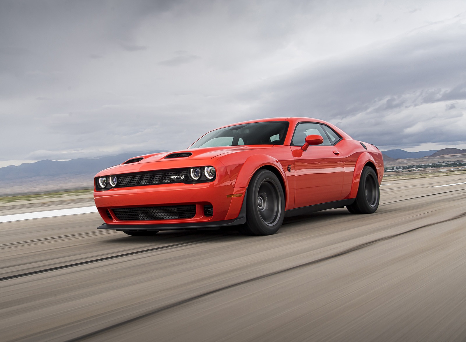 2020 Dodge Challenger SRT Super Stock Front Three-Quarter Wallpapers (1)